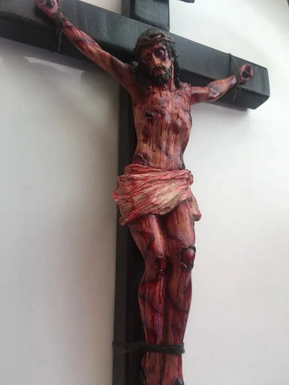 Handmade - Realistic Crucifix Christ