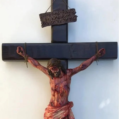 Handmade - Realistic Crucifix Christ